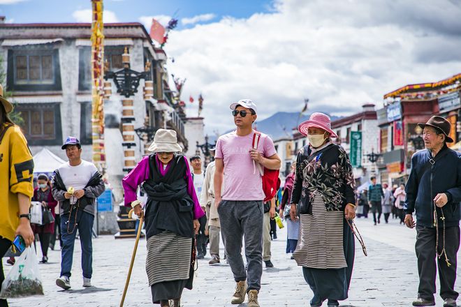 余生不将就！中国值得去的10个旅行地，每一处都是触及灵魂之美