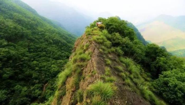 三联峒冰泉景区