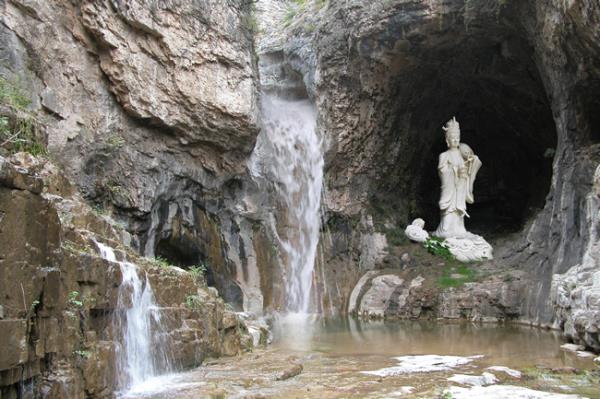 天脊山自然风景区