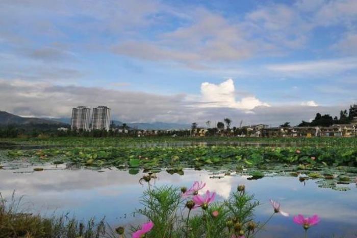 石屏异龙湖风景名胜区