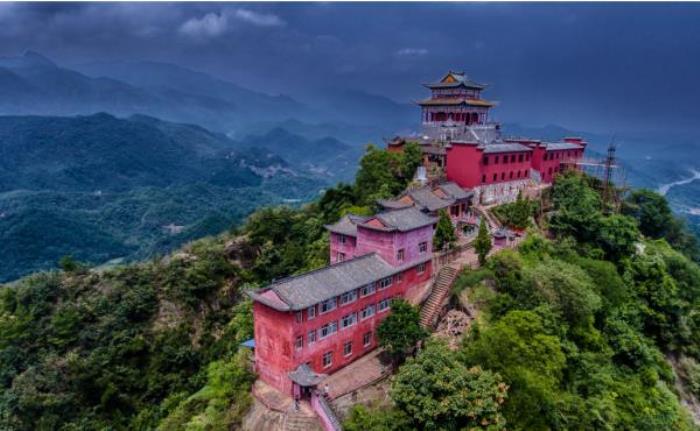 宜昌-远安鸣凤山风景区